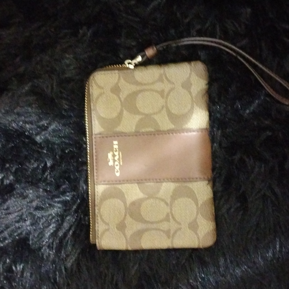 Coach wristlet